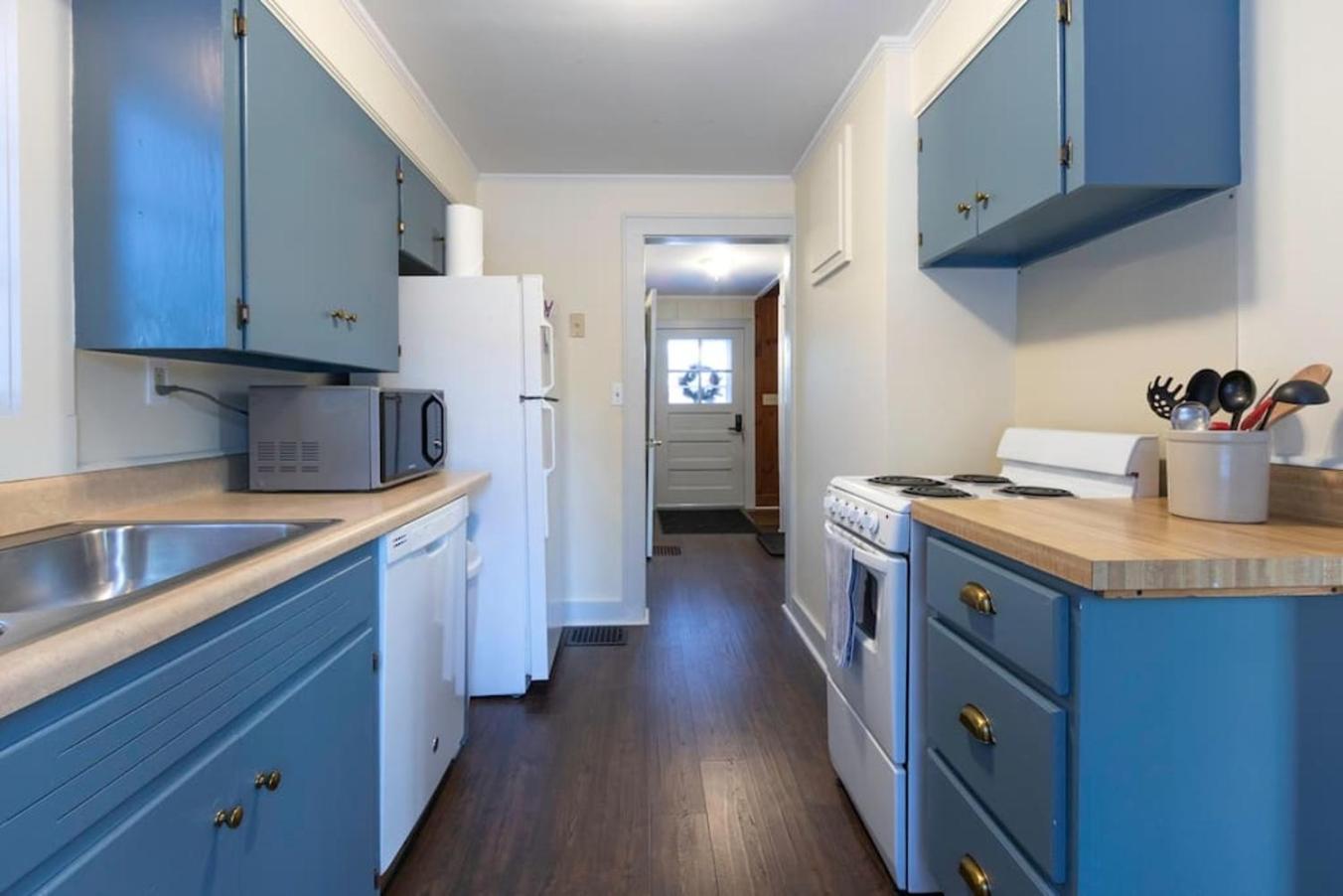 Quintessential Vt Cottage In Manchester Village エクステリア 写真