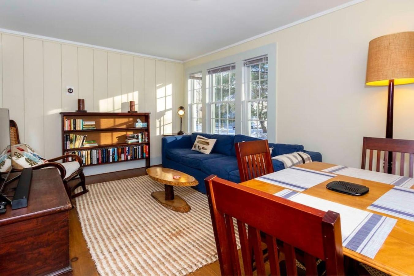 Quintessential Vt Cottage In Manchester Village エクステリア 写真